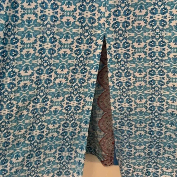 nanette lepore 100% silk resort /summer skirt w deep slits at the front & back - Picture 3 of 8